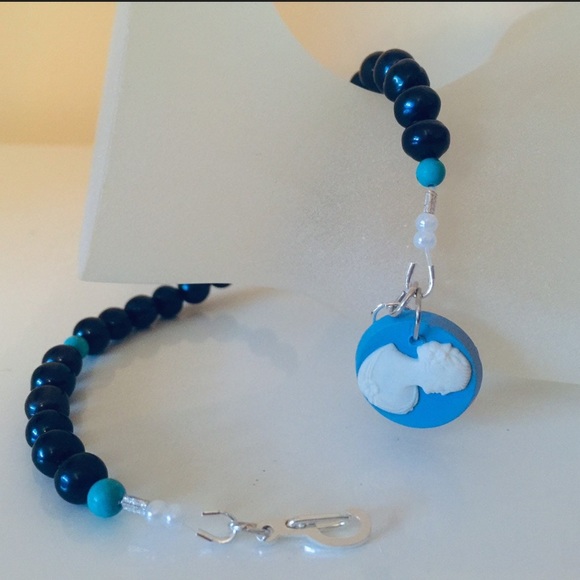 Bead bracelet - Picture 4 of 4